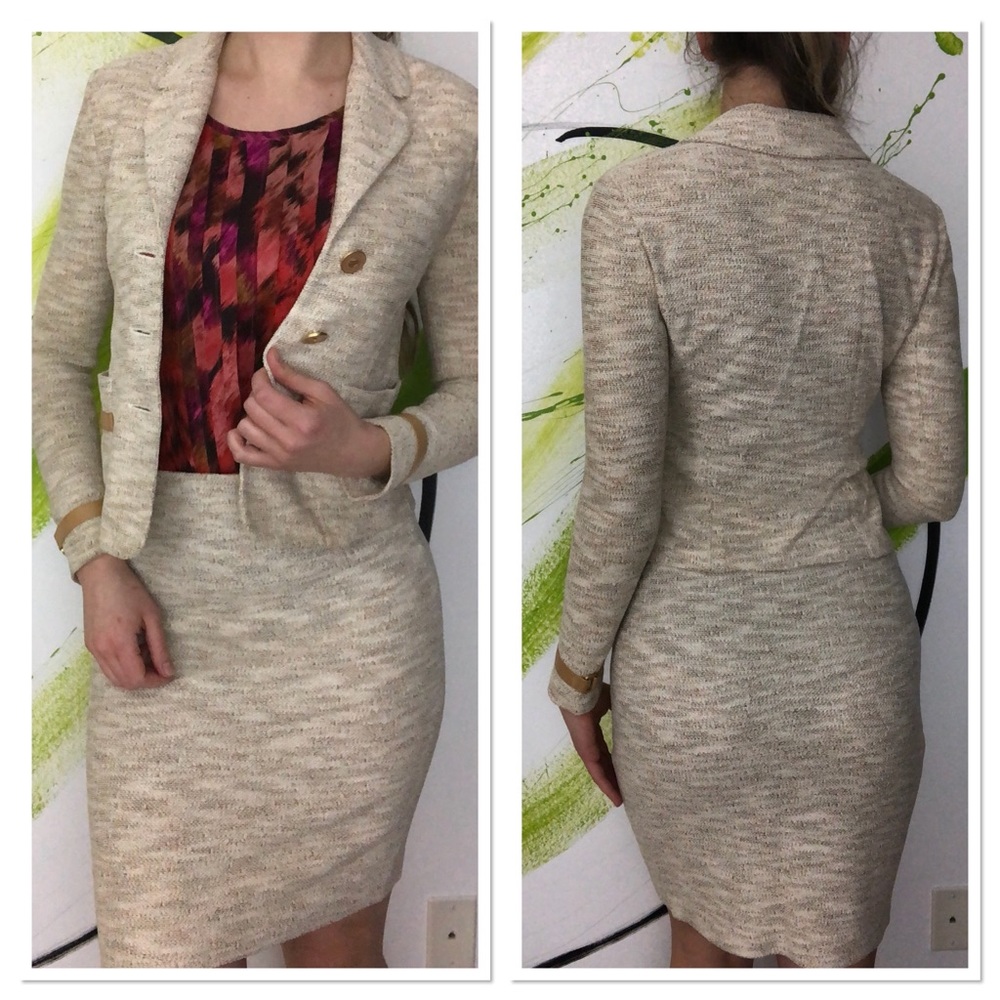 St. John Collection skirt suit knit 2 piece suit - Picture 2 of 8